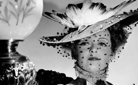 Семиотика корсета в голливудском гламуре